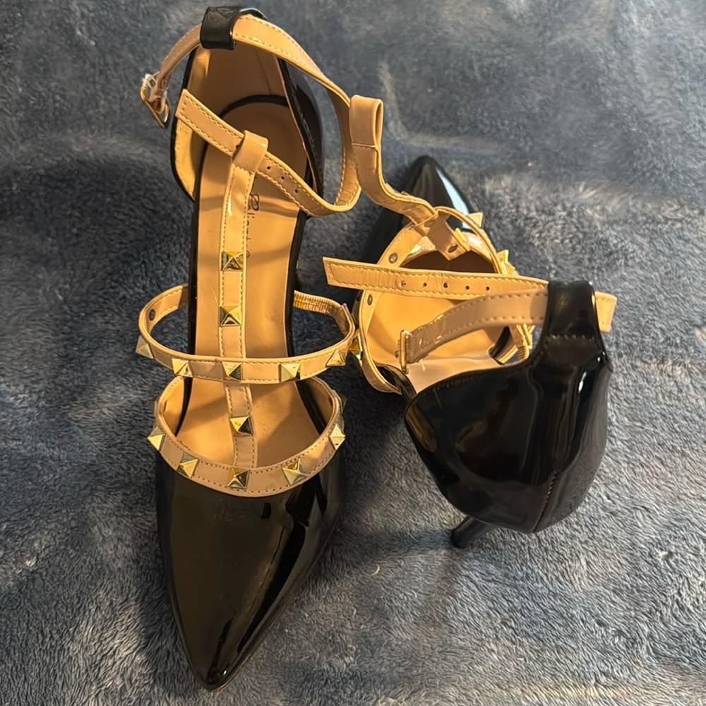 Size 6.5 heels